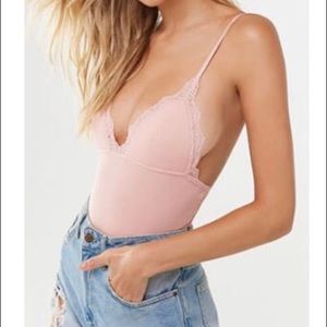 Ribbed lace- trim lingerie bodysuit